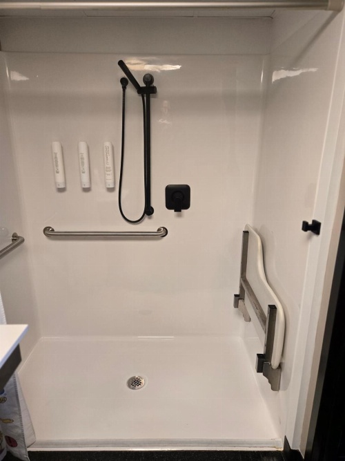 Cartoon Network Hotel image 3